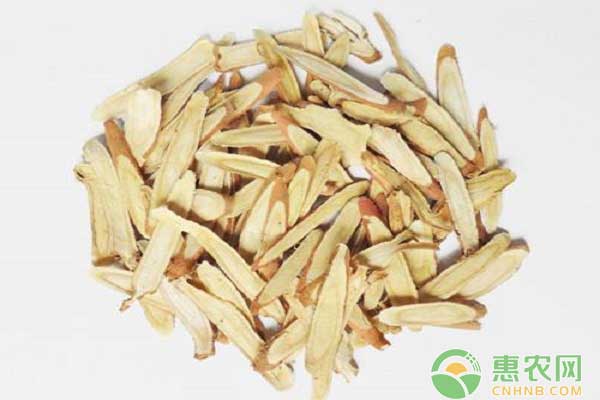 养猪技巧：甘草妙用猪增重，各种猪病都能治！-图片版权归惠农网所有